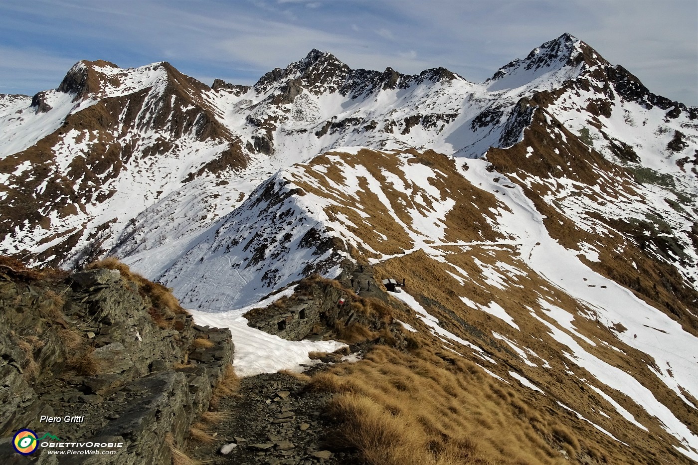 74 Ormai al Passo di Tartano con vista su Cadelle e Valegino.JPG